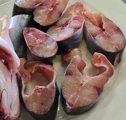 Cut Frozen Fish ( 1kg)